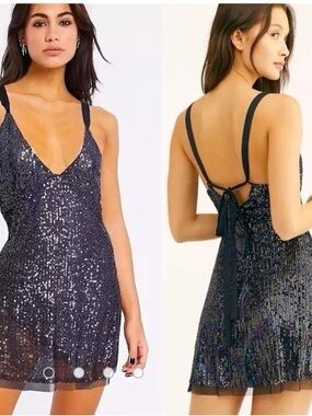 get obsessed denim mini dress Forever 21 NWT! Denim Obsessed Light Wash